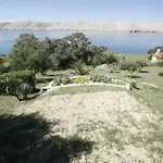 شقة Roza
