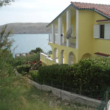 Roza Apartmán