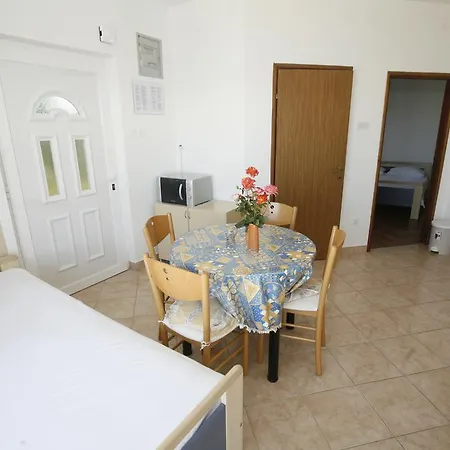 公寓 Roza Miškovići