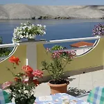 Apartamento Roza Miškovići