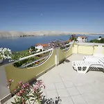 Apartamento Roza Miškovići