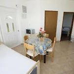 Apartamento Roza Miškovići