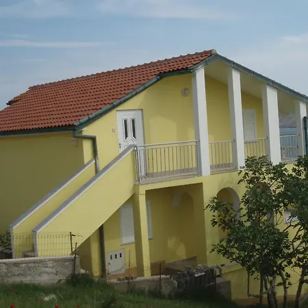 Roza * Miškovići