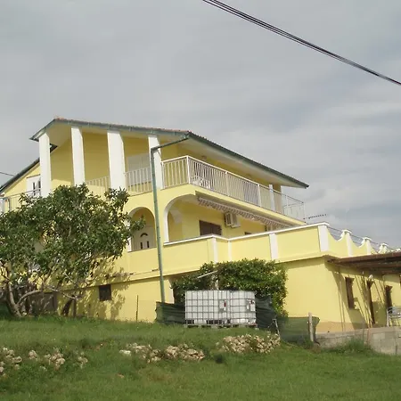 Apartamento Roza *