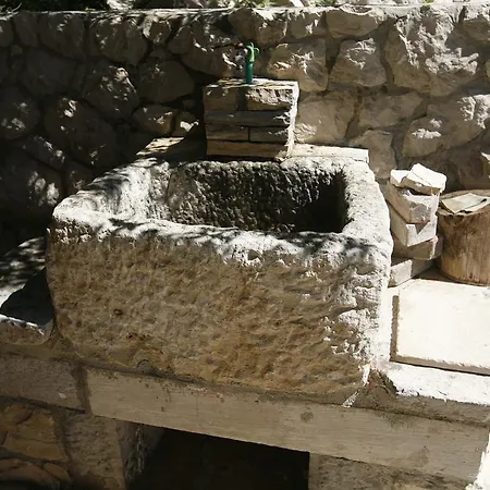 Apartment Roza Miškovići