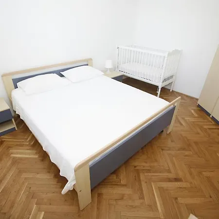 Apartment Roza